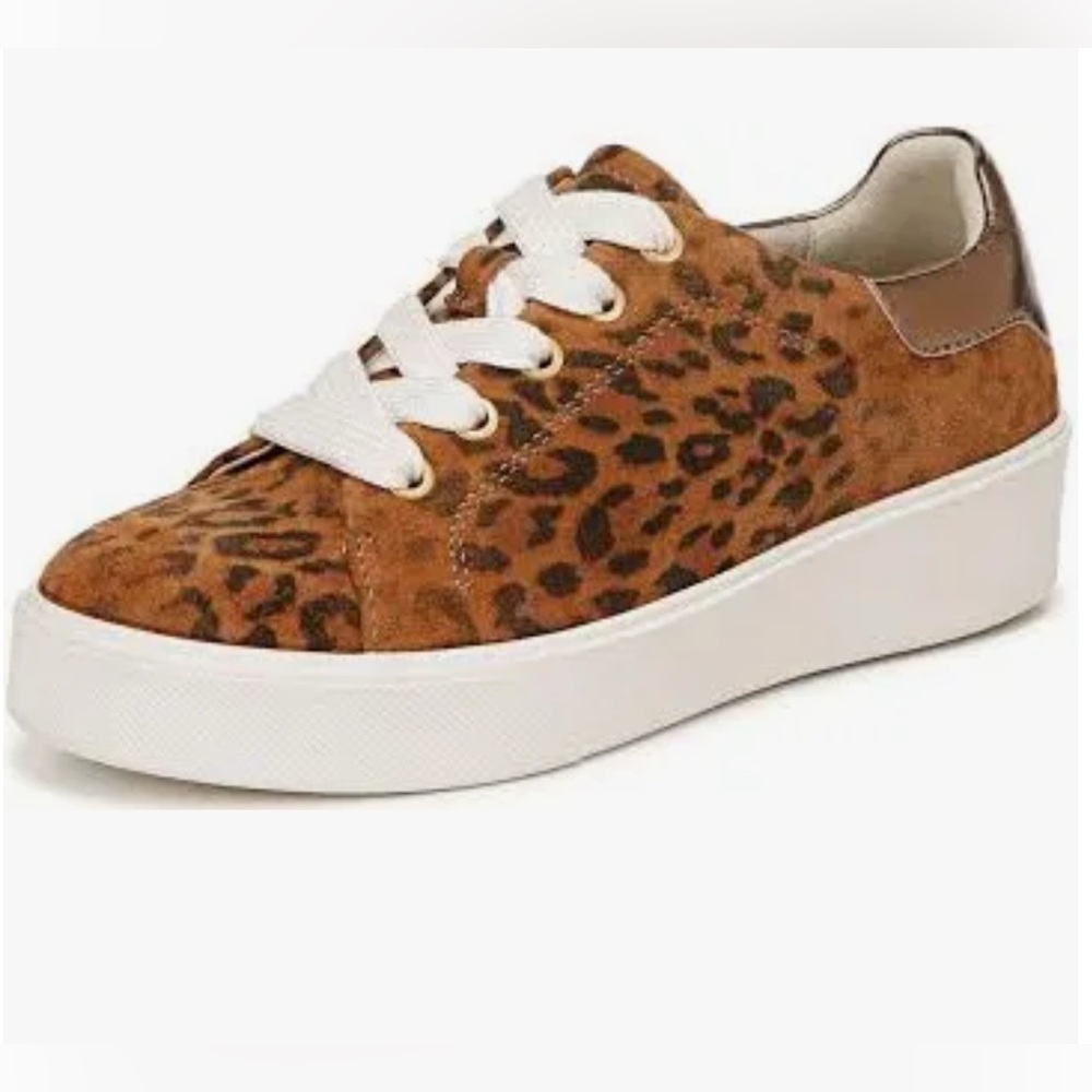 Naturalizer Morrison 2.0 Lace Up Sneaker in Distressed Leopard -Women’s Size 7.5